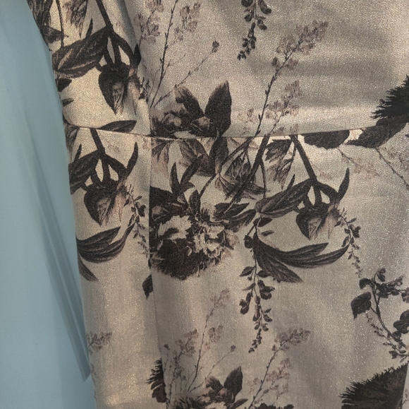 Karen Millen Gold Jacquard cocktail dress, size 10 - Picture 5 of 7